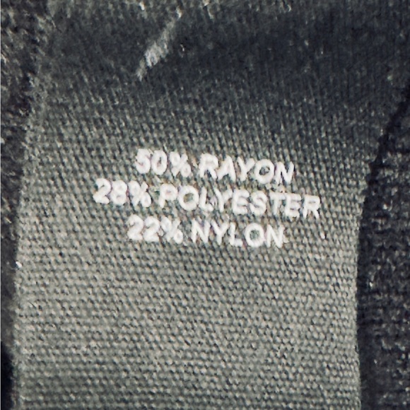 MARLED Black Mock Turtleneck Sleeveless Sweater Black Sequins on Front  … - Picture 6 of 7